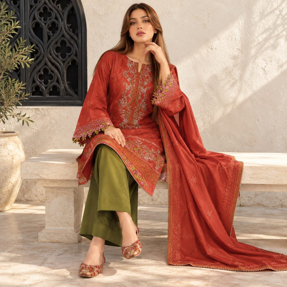 MARIA.B Dhanak suit front view